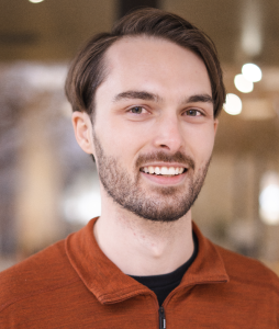 Alex Hayes headshot