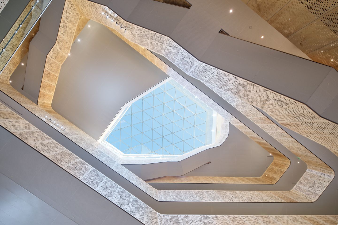Large geometric skylight from below